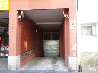 00427-0001 6