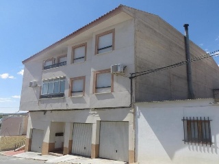 16300-0001 4