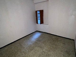02038-0001 16
