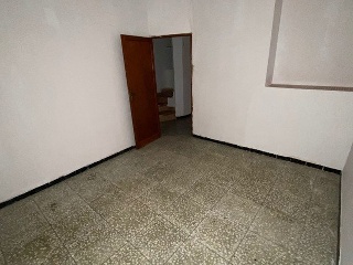 02038-0001 17
