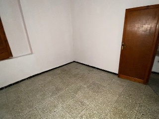 02038-0001 18