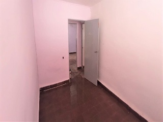 02040-0001 31