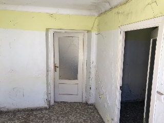 06380-0001 18