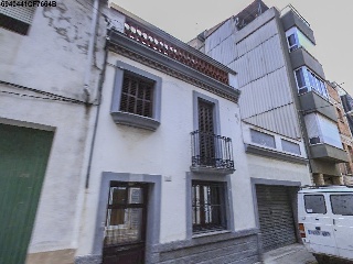 Solar en C/ Roda 14
