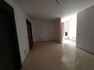 16236-0001 15