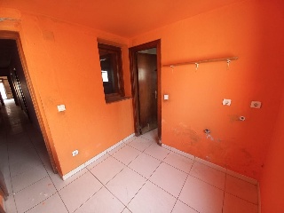 16208-0001 30
