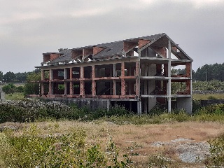 01330-0001 8