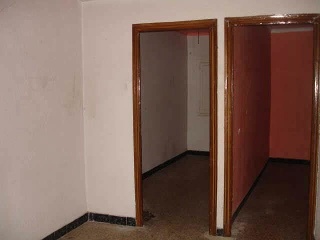 16161-0001 12