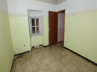 00979-0001 25