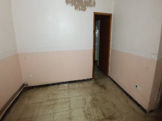 00979-0001 29