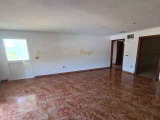 00992-0001 30