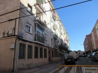 02235-0001 2