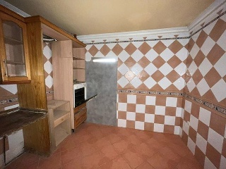 18515-0001 26