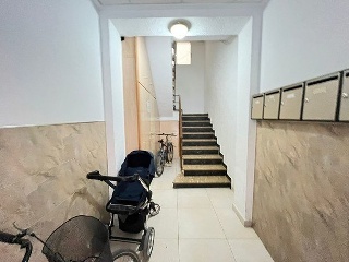 18515-0001 29