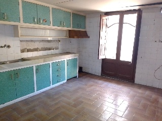 01466-0001 13