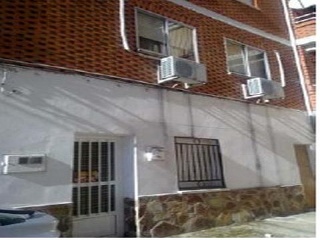 01095-0001 11