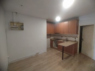 05404-0001 19