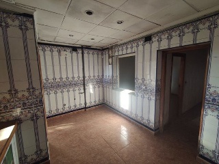 00803-0001 21