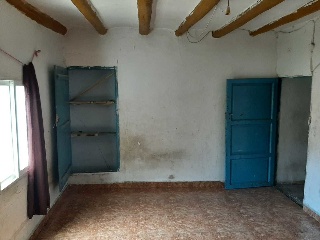 08823-0001 35