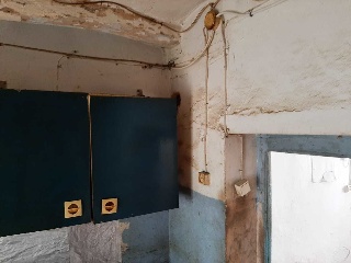 08823-0001 47