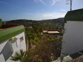 07057-0001 35