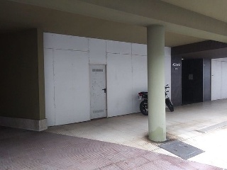 17584-0001 28