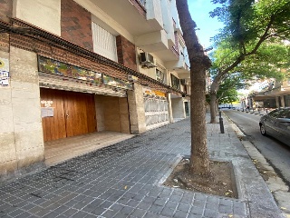 07050-0001 7