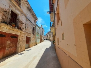 Casa en C/ Morón,  60