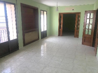 03682-0001 11