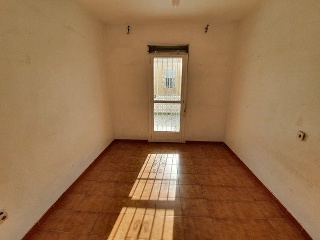 18200-0001 29