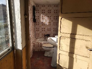 07483-0001 9