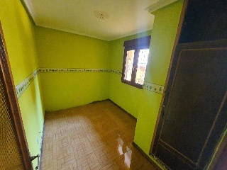 08038-0001 16
