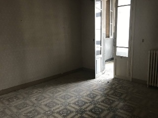 18762-0001 34