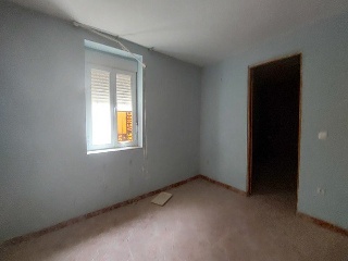 03727-0001 13