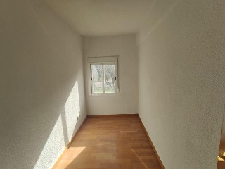 18701-0001 22