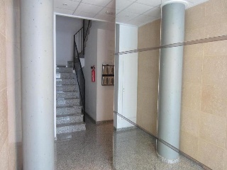 18709-0001 15