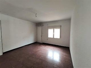 10713-0001 28
