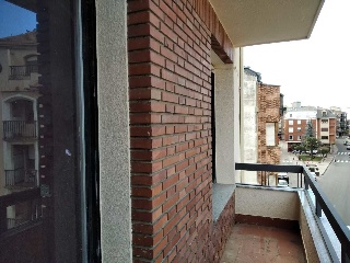 04091-0001 18