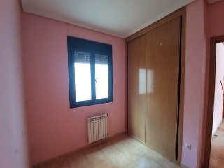 03318-0001 23