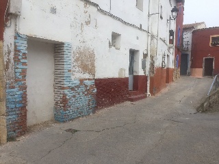 03983-0001 9
