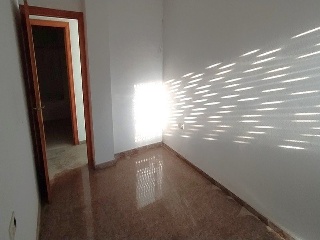 03986-0001 27