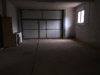 17388-0001 23