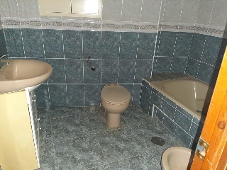 08068-0001 21