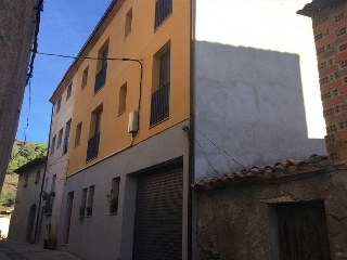18943-0001 3