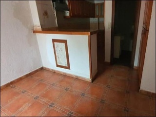 05657-0001 21