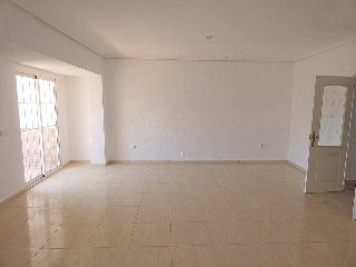 00838-0001 27