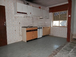 00841-0001 14