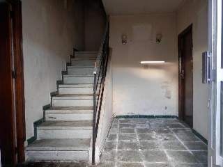 00841-0001 15