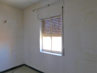 00841-0001 19