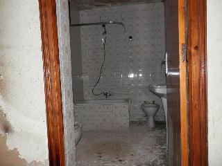 00841-0001 23